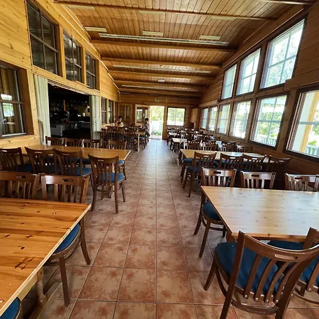 Hotel Lakeside Ravintola